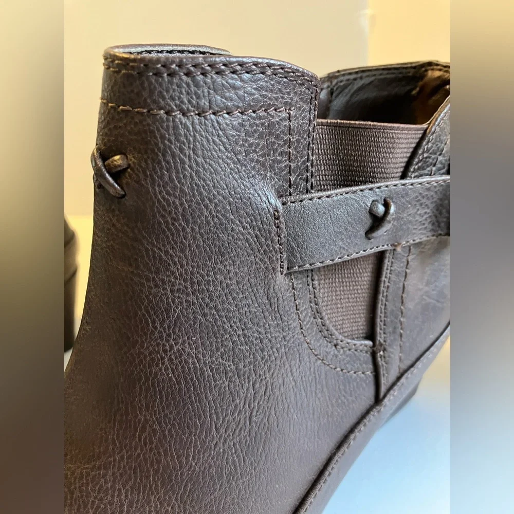 Women’s Ankle Boots, Buckle Straps, Brown, 10M, Rialto Sabana